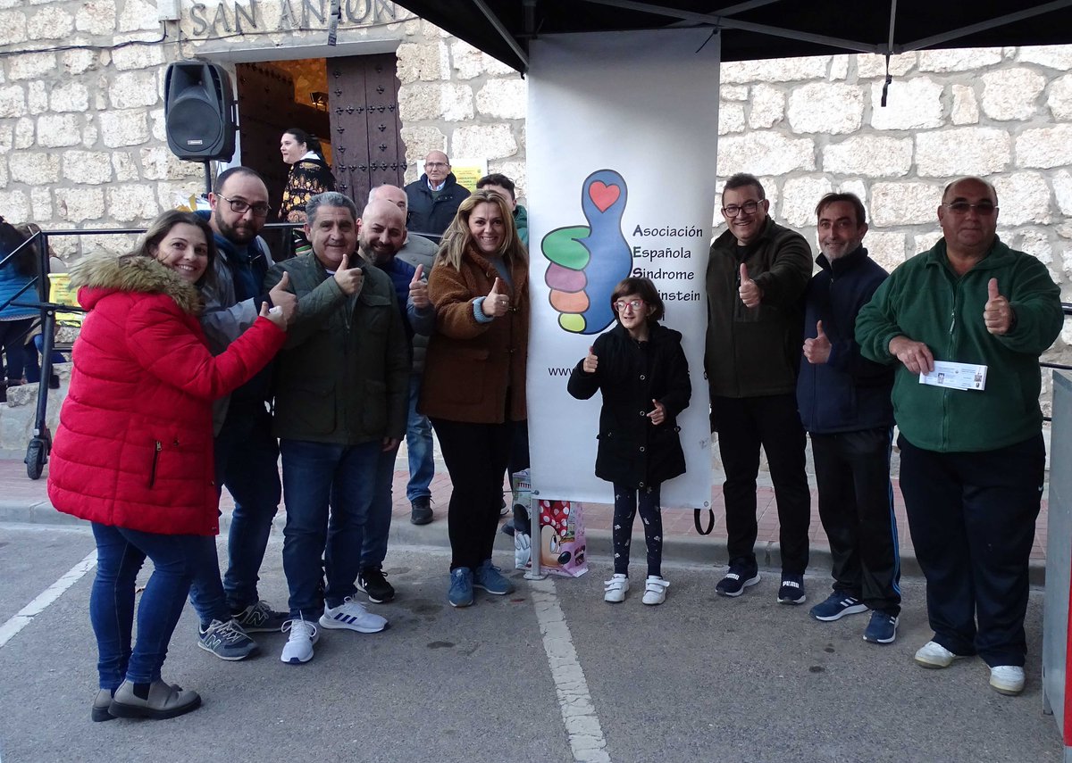 aytoquintanar's tweet photo. La #Cofradía #VirgendelasAngustias ofrece su segunda #chocolatada solidaria a beneficio de la #AsociaciónEspañola #SíndromeRubinsteinTaybi.
Más en: https://t.co/X3ULHJ4QOZ https://t.co/cULjFPaztI