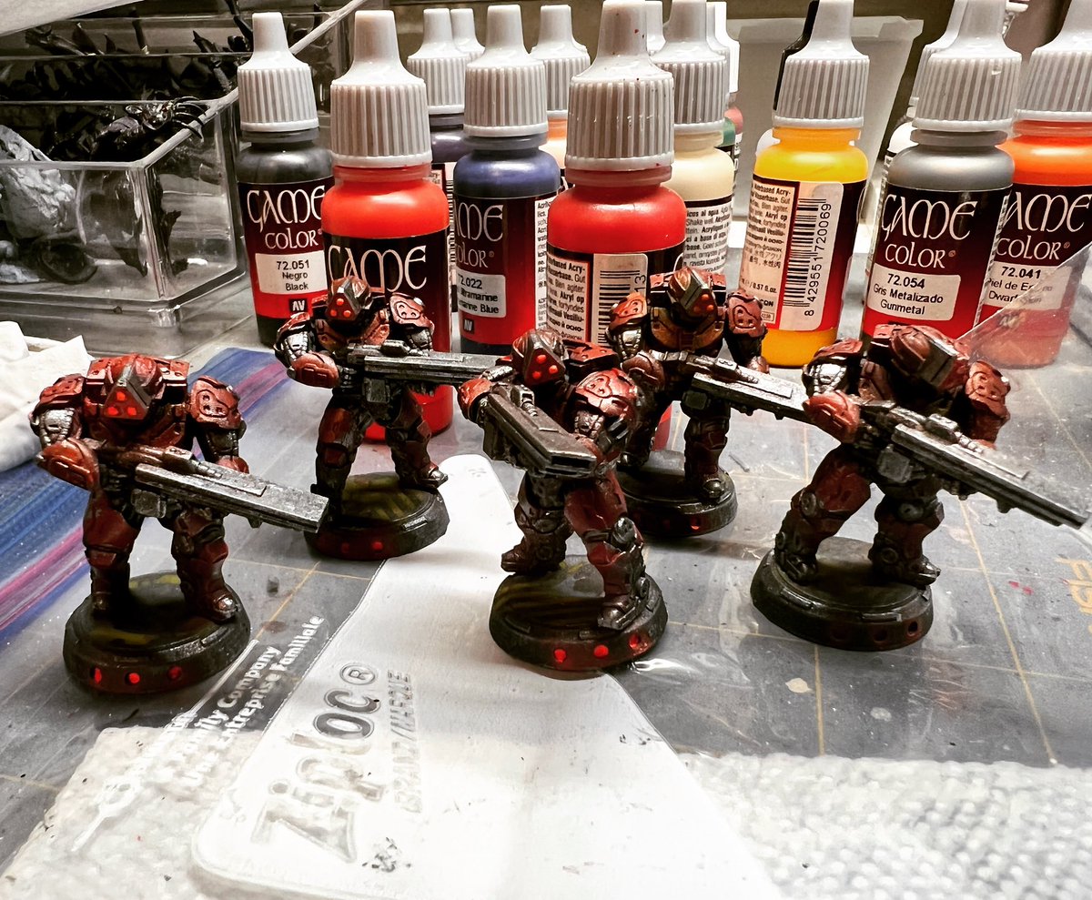 critgamesllc's tweet photo. #3dprinted and painted up this #miniature #scifi squad to use for the next #stargrave, #infinitythegame, or other #scifi #tabletop #miniatures #game. #critgames #photooftheday https://t.co/NzZyeFvZqH