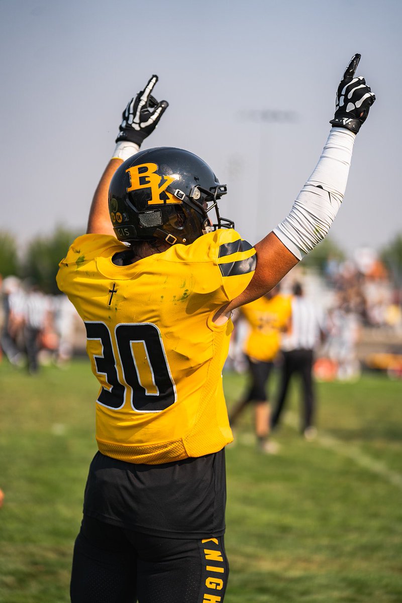 Honored to be named 1st Team All Conference DB! <a href="/BKKnightsFB/">Bishop Kelly Football</a> <a href="/BrandonHuffman/">Brandon Huffman</a> <a href="/RAREAcademyID/">RARE Academy</a> <a href="/CoachDPorter/">Daniel Porter</a> 
idahostatesman.com/sports/high-sc…