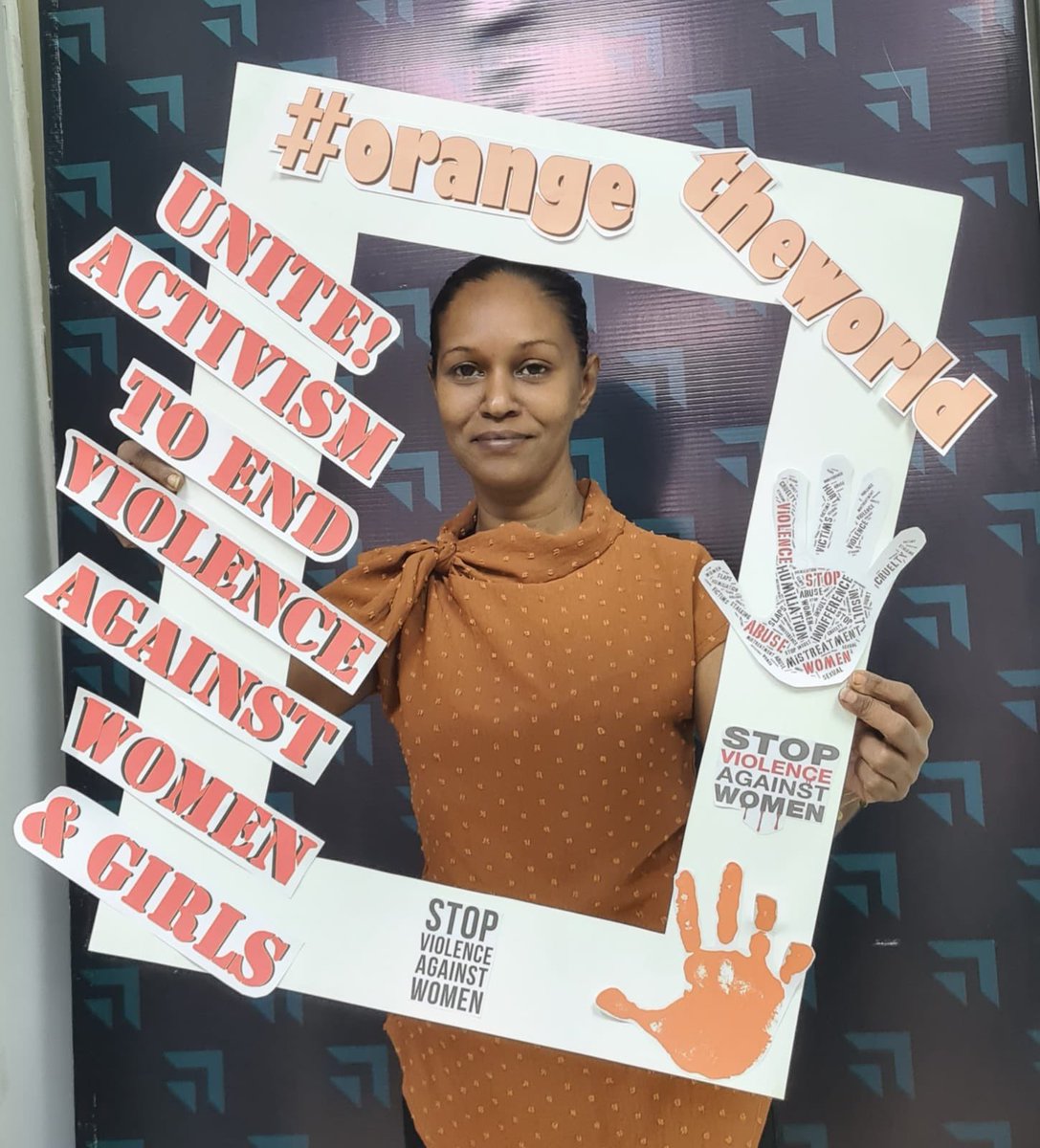 We must #PushForward to #EndViolenceAgainstWomenandGirls NOW. 

#16Days 
#OrangeTheWorld