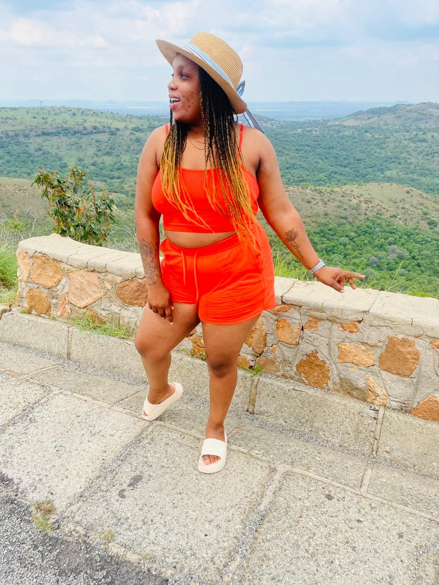 TebogoKekana18's tweet photo. @kgaswane_resort
#rusternburg https://t.co/r2B9iZ231v
