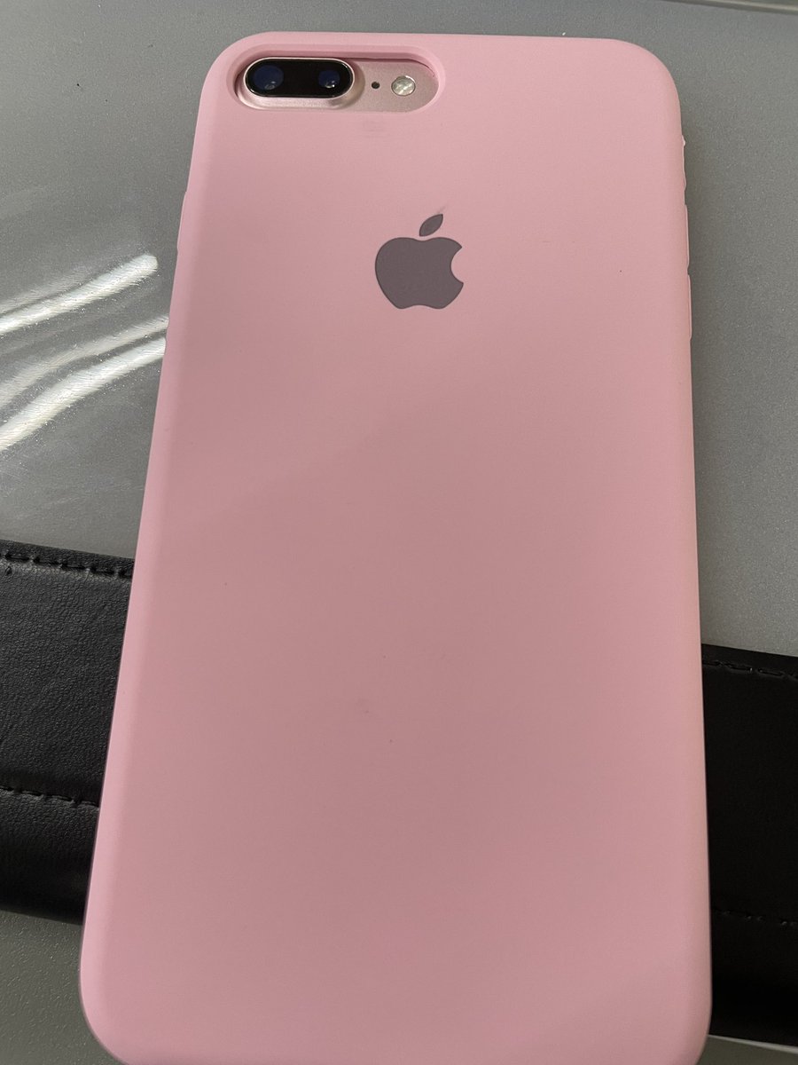 forhannibby's tweet photo. wts lfb ph

iPhone 7 Plus

6000,5500 if payo

mint condi

meet up or sdd lang 

dm for more pics

128 gb

rose gold

iPhone 8 X xs xr 11 12 13 14 pro max https://t.co/4VqvowPpsM
