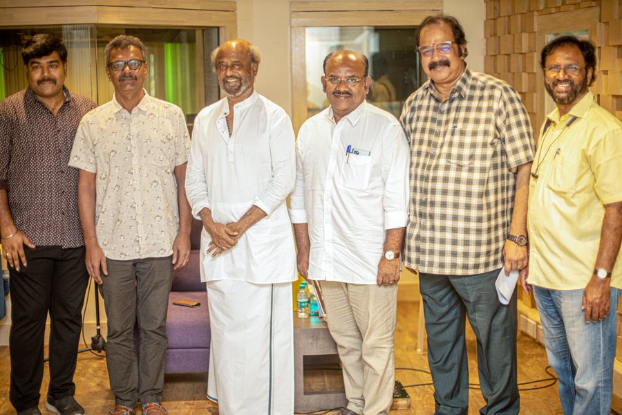 sekartweets's tweet photo. #BaBaReRelease 
- Recently Superstar @rajinikanth dubbed for new scenes in the fresh edit 
-@arrahman has requested a preview of the film to check if he could upgrade the music.
- Film to release in TN, other states, and overseas. 
-To be released on Superstar B'day
#Baba https://t.co/VqzBwKhQUc
