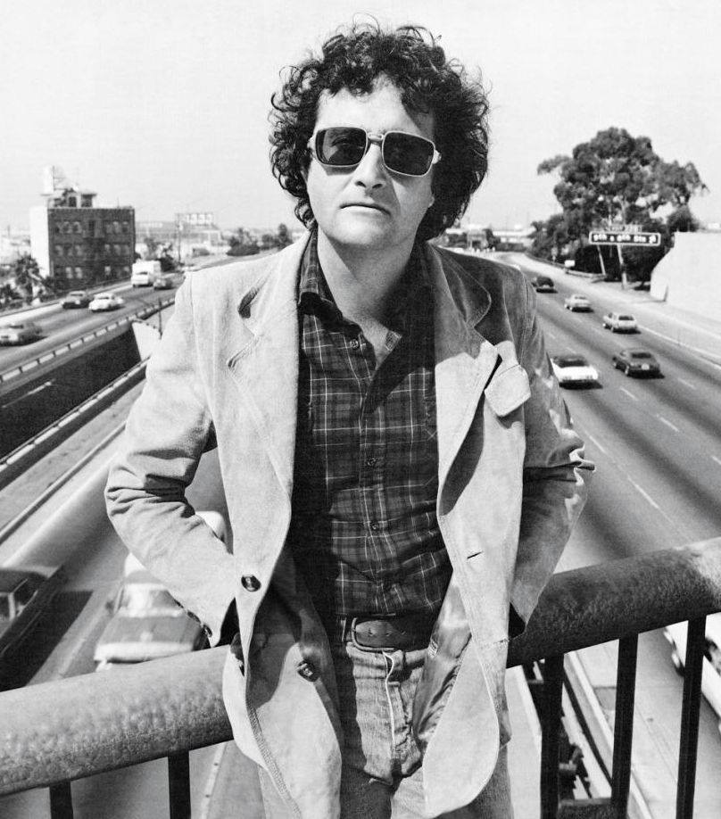 Happy Birthday to singer, songwriter, arranger, pianist and composer Randy Newman  (November 28, 1943). 