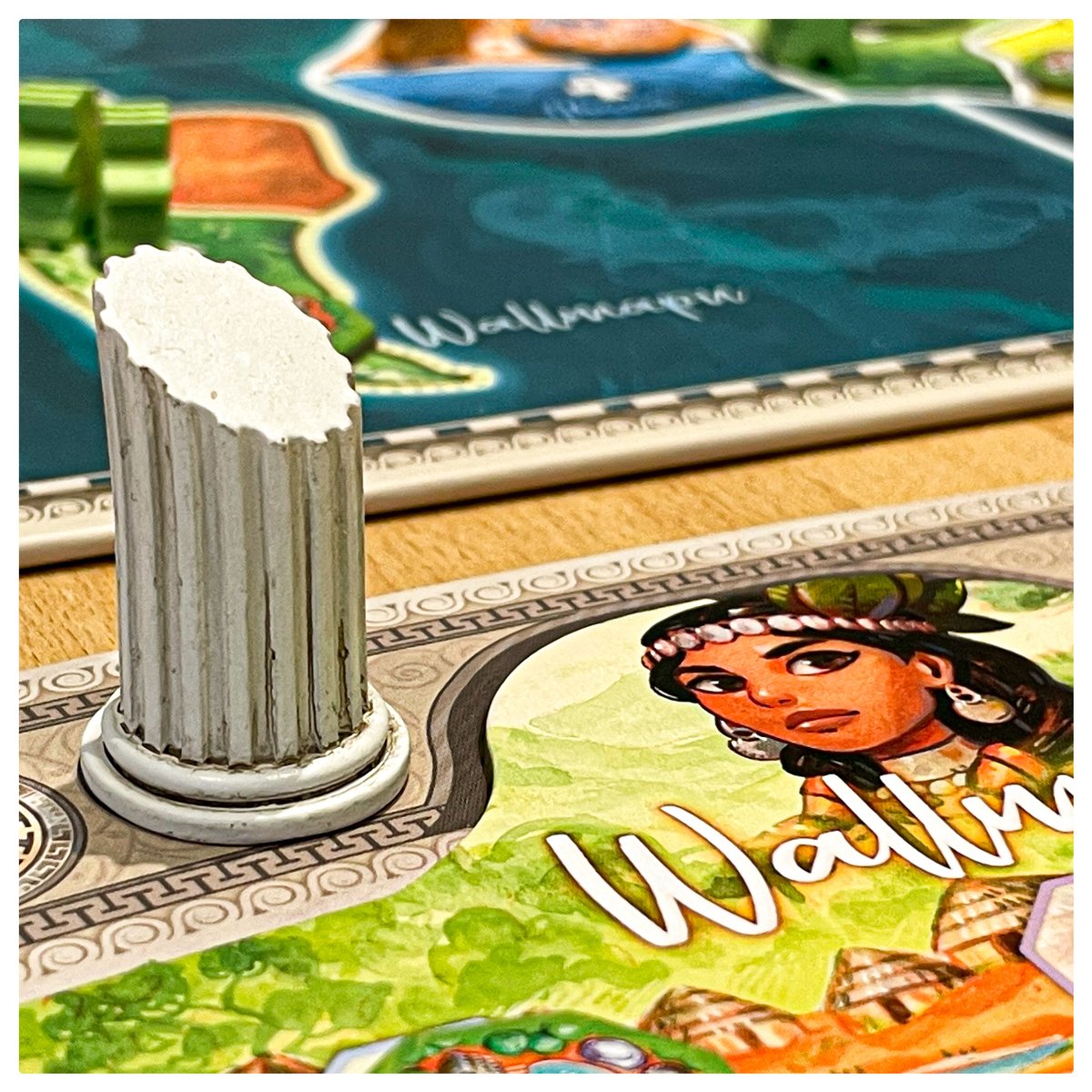 Asmo_dee's tweet photo. Im eleganten und farbenfrohen #AreaControl-Spiel First Empires führt ihr eine antike Zivilisation an und formt ihre Zukunft, indem ihr Würfel werft und die Attribute kontrollierter Regionen einsetzt. Mehr Infos: https://t.co/QH1eV7Ex5J. #FirstEmpires #Brettspiel https://t.co/rJnEMyWXU2