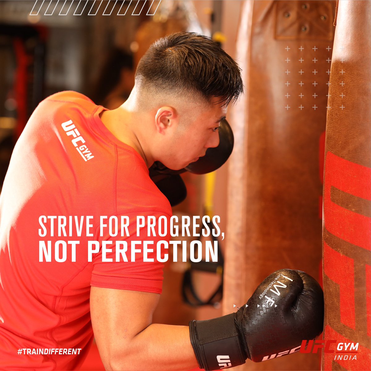 ufcgymindia's tweet photo. At UFC GYM, the key is to start slow and build gradually.

#WeAreUFCGYM #UFCGYMPunjabiBagh #UFCGYMBandra #UFCGYMImphal #WorldChampion #strength #fitnessfreak #fitness #bulking #workhard #MMA #mmafitness #pushups #UFC #Workout #Delhi #Training https://t.co/uOLwGDLYlq
