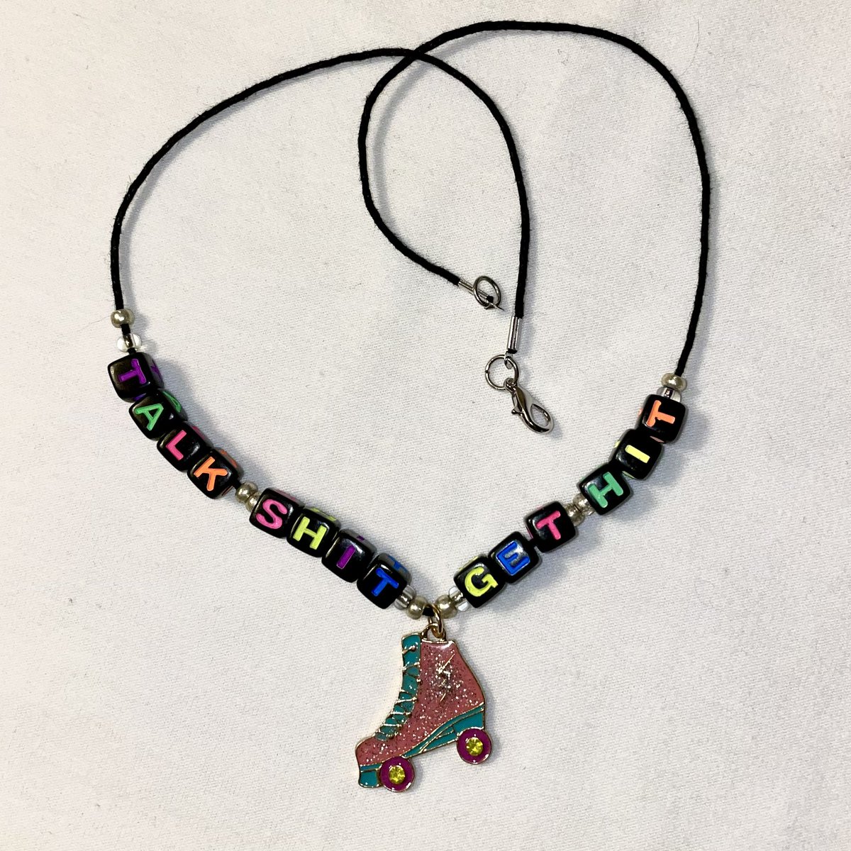 RingneckReezy's tweet photo. Got kinda crafty today. lol
#StrangerThings #shmacked #Angela #Eleven #StrangerThings4 https://t.co/ia0EWKTSBR