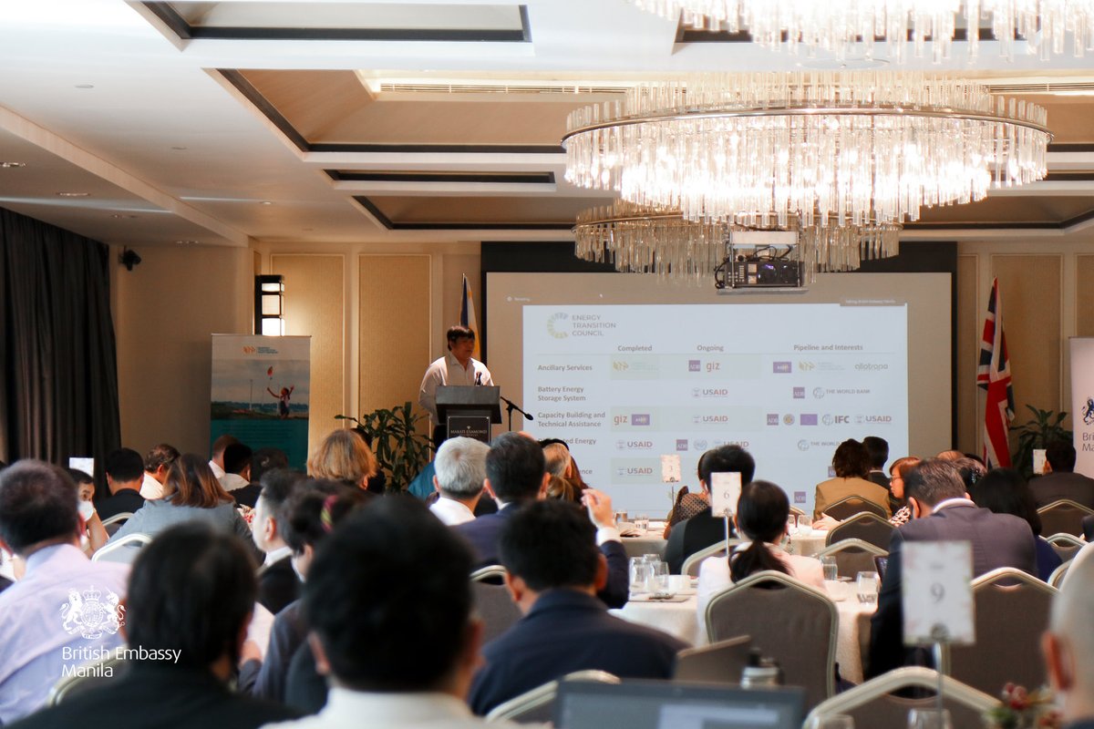 ukinphilippines's tweet photo. ๐ฌ๐ง๐๐ต๐ญ Patuloy ang ugnayang klima at kalikasan!
@DOEgovph and the British Embassy Manila in collaboration with @ADB_HQ, @sea_etp_org, and @usaid_manila, convened the second Energy Transition Council National Dialogue on 22 November.
More โก๏ธ https://t.co/tscS1z1uj6
#CCCWeek2022 https://t.co/2BgnL7Ao3S