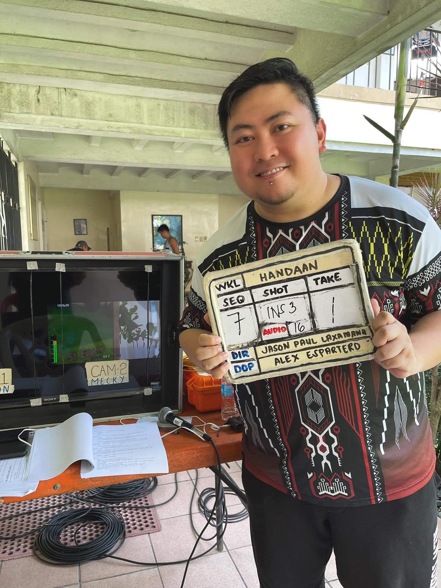 WishKoLangGMA's tweet image. Direk Jason Paul Laxamana on the set of Wish Ko Lang, with @mikeequintos, David Remo, and Lee Loyola. 🌟

Abangan ang episode na ito soon on Wish Ko Lang! ❤️

Sabado | 4pm