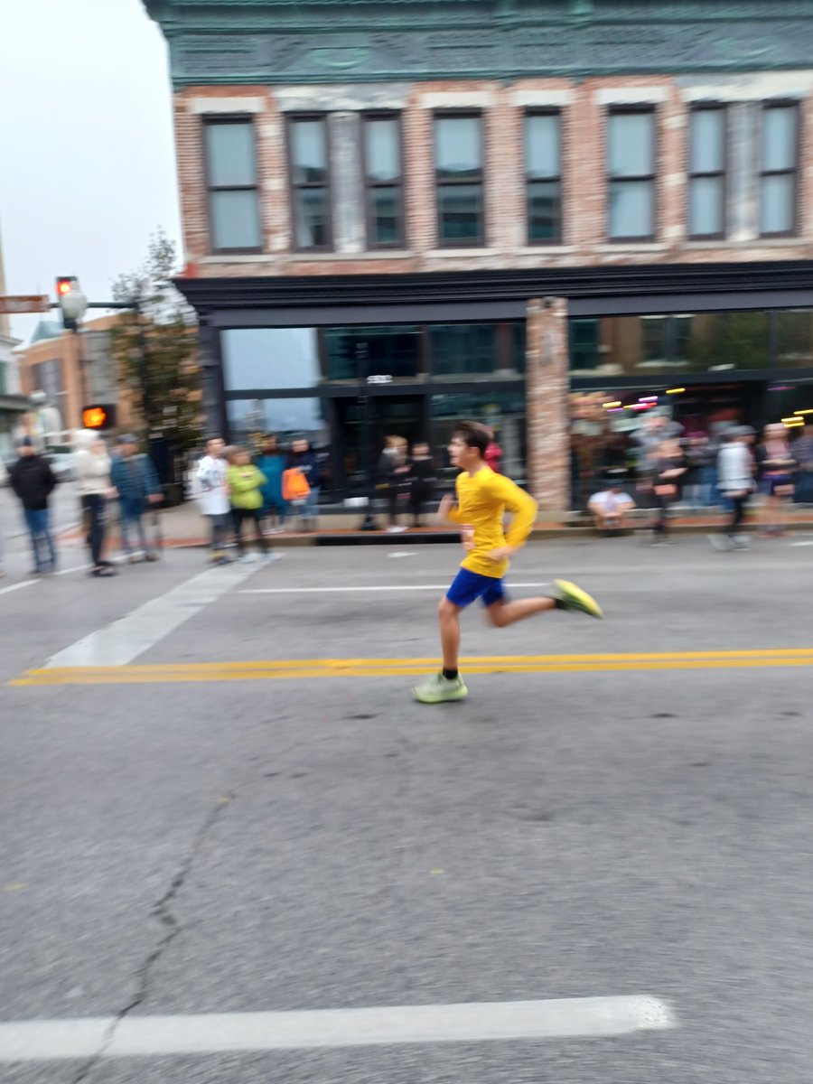 rachel_blind's tweet photo. So proud of my son who is actually an overall athlete placed 132 out of around 1500 people in the annual 5K Turkey Trot in Joplin MO. He is not usually a runner he plays football, baseball, and basketball. So proud of his efforts. Outstanding job my 11yr old son Liam. https://t.co/dPwpj9jSLe