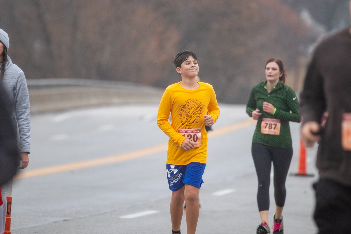 rachel_blind's tweet photo. So proud of my son who is actually an overall athlete placed 132 out of around 1500 people in the annual 5K Turkey Trot in Joplin MO. He is not usually a runner he plays football, baseball, and basketball. So proud of his efforts. Outstanding job my 11yr old son Liam. https://t.co/dPwpj9jSLe