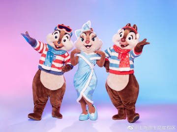 DisneyWorldJp's tweet image. グーフィーやチップとデールなどのコスチュームも公開

#上海ディズニー