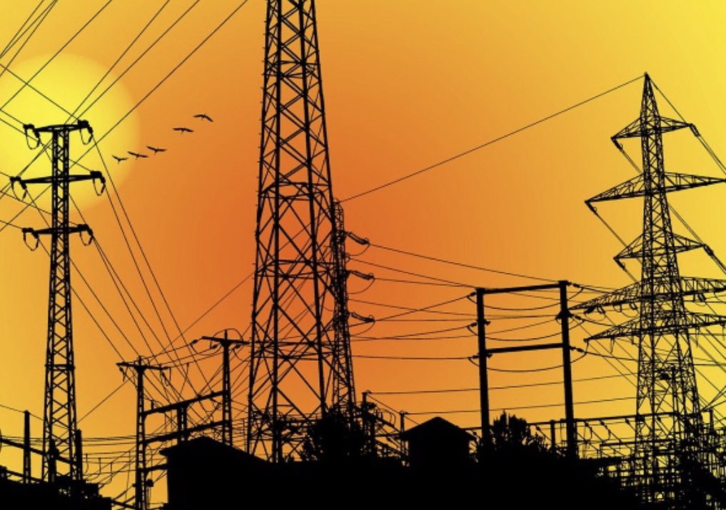 advocatemahere's tweet photo. 🟡A CCC Gvt would:

1. Rehabilitate Hwange Power Stations
2. Build additional hydro-power.stations including at Batoka Gorge
3. Modernize Zim’s transmission infrastructure
4. Open up energy sector to independent power producers
5. Invest in renewable energy incl solar, wind &amp; gas https://t.co/qUj0byboE9