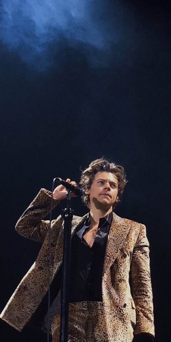 Buen lunes! Hoy en #ElClubDelMoro en FM99.9 📻
regalamos pases para Harry Styles y además tenemos camisetas titulares de la selección, Homenaje al 86 🇦🇷🇦🇷🇦🇷Gracias <a href="/sevensportok/">Seven sport</a> 🍀🍀 🍀<a href="/la100fm/">LA 100</a>