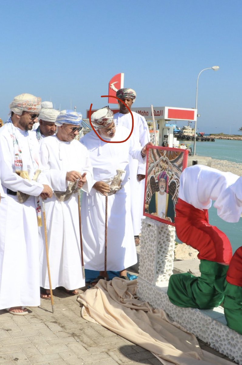 Bu_Hamad1986's tweet photo. @oman_event اكثر انسان مستمتع بالانجاز استغفر الله بس https://t.co/cSRnnpqtOi