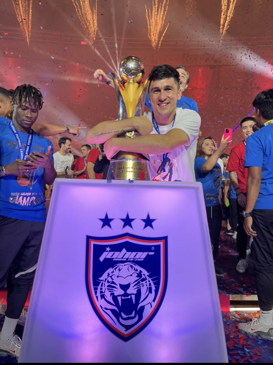 Forestieri45's tweet photo. It finished how we started 💙😍❤️ https://t.co/sKPuI0aO3h