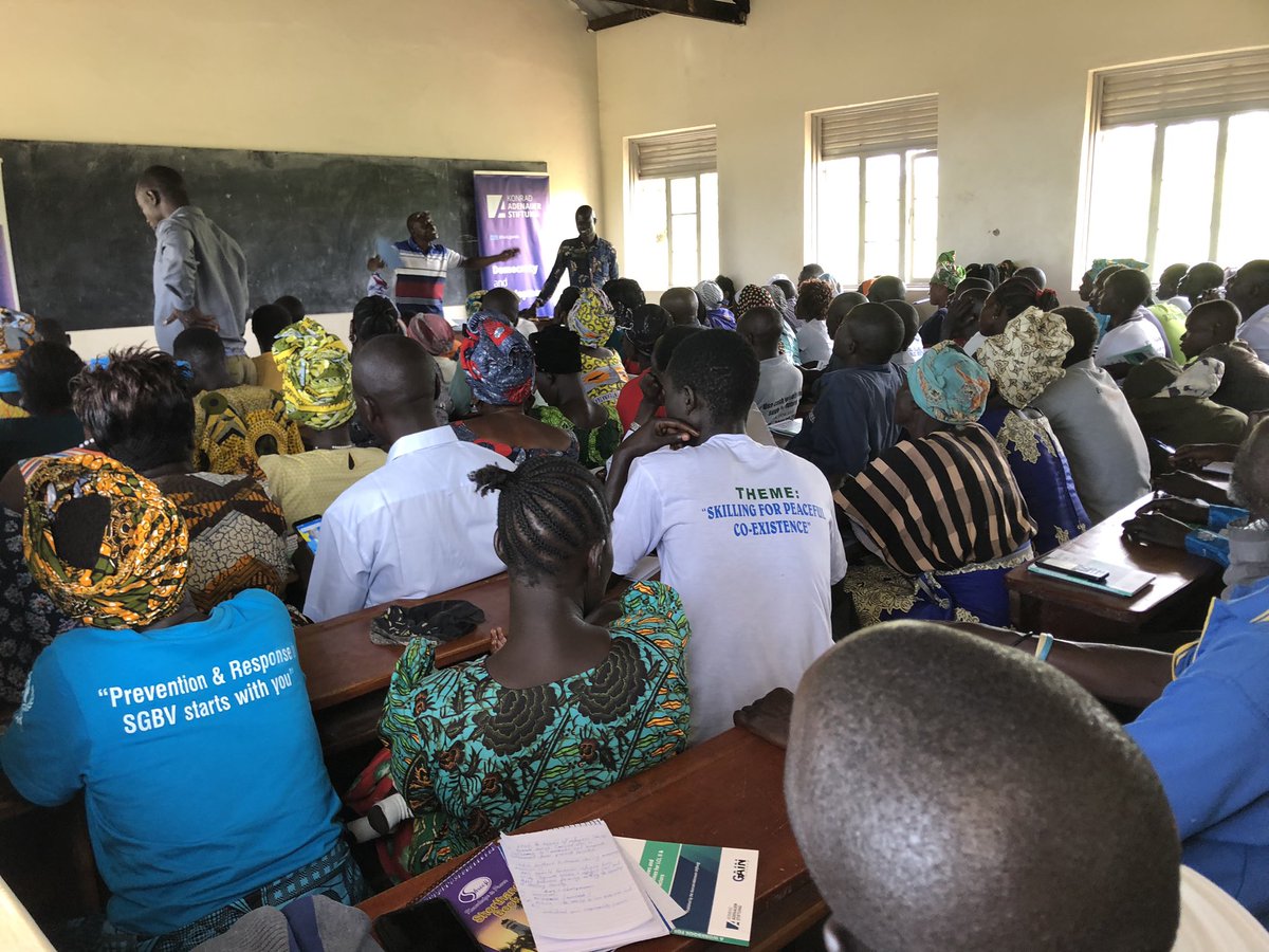 KasUganda's tweet image. A good morning from Lobule Refugee Settlement, Uganda’s smallest site for hosting refugees. We are here for an engagement with 120 Refugee Welfare Councilors (RWCs). #RWCs are elected officials who connect refugees to govt &amp;amp; other service providers.