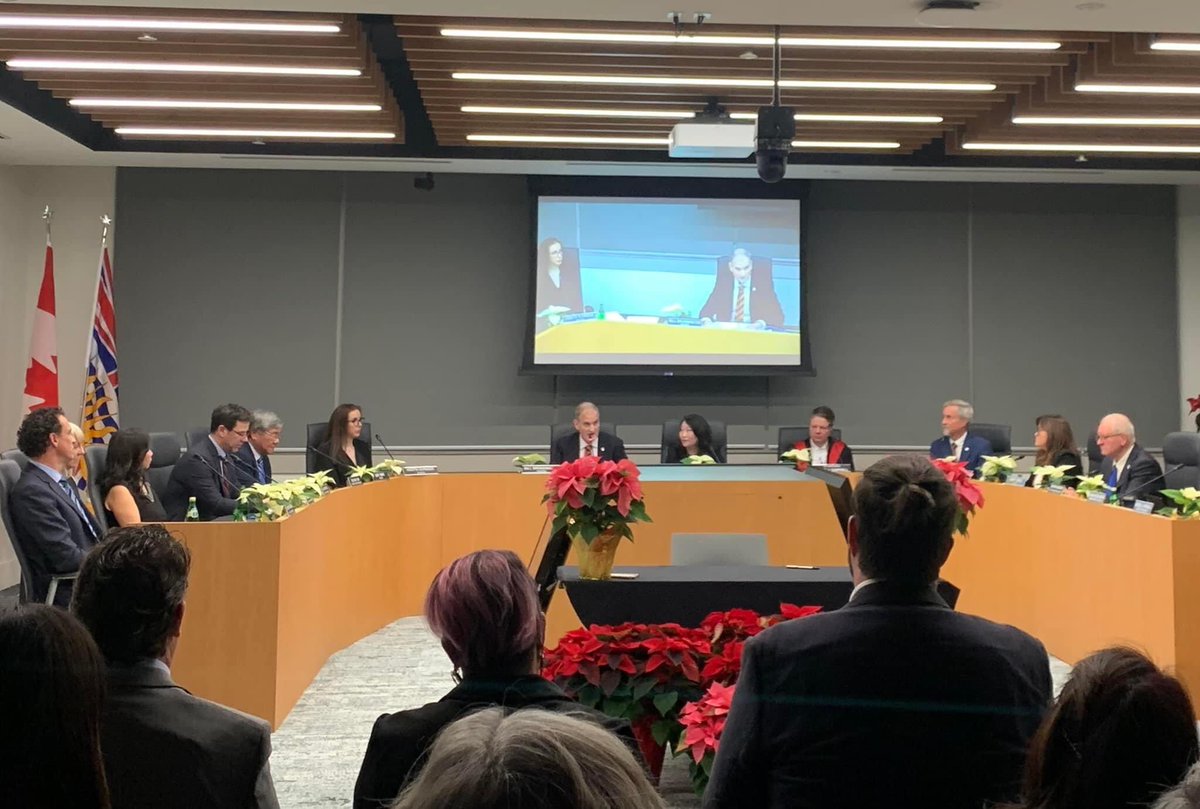 jameswangbcndp's tweet photo. Congratulations to Burnaby's newest school trustees who were officially sworn in at the inaugural board meeting. https://t.co/qKJ4YdR4M2