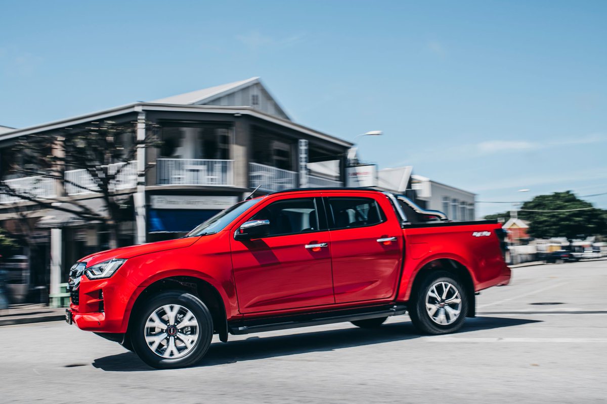 AutoworldZ's tweet photo. Looking for a head-turner? Look no further! Jump into the seat of a brand new 3.0L D-Max!
https://t.co/zxSdTqNKiT
.
.
#autoworld #isuzu #dmax #turnheads https://t.co/tjcWSgcQY2