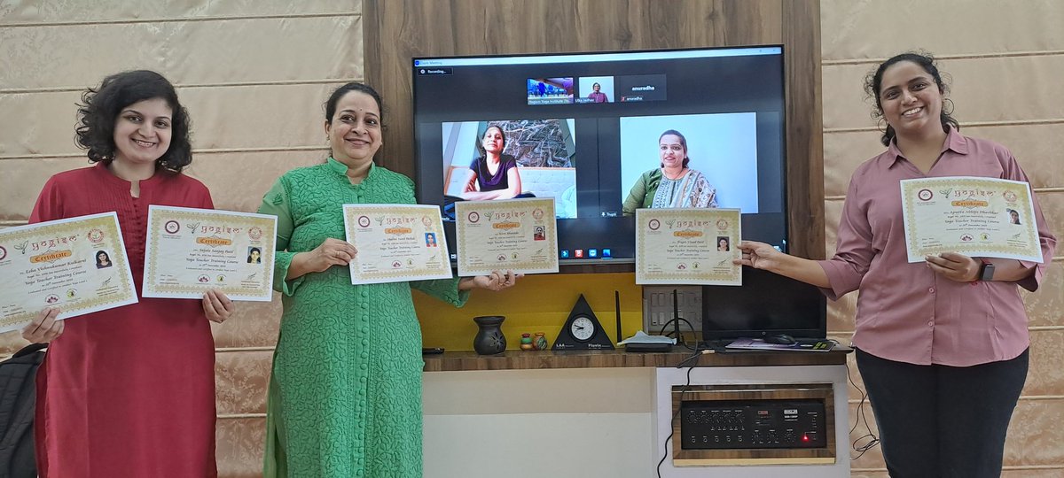 sppsanket's tweet photo. Certificate Distribution Successfully Completed Yoga Teacher Training Certificate Course, Yogism Yoga Institute, Pine. (Some of them attended online.) https://t.co/ewRlAGC3oF