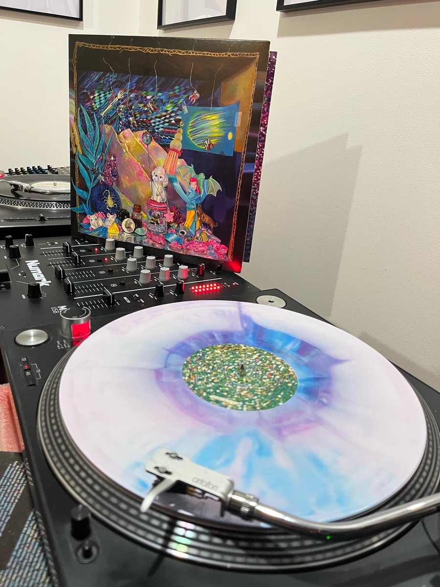 11/27- <a href="/NashRockCity/">Drew Wilson</a> spinning <a href="/AJJtheBand/">AJJ</a> live on <a href="/WXNAfm/">WXNA 101.5 FM</a> . Nahh we weren’t really gonna play christmas songs yet! But after songs about eating &amp; crashing on the couch, songs about shopping til you drop, it was time for some Christmas Island. Insanely gorgeous vinyl <a href="/SideOneDummy/">SideOneDummy Records</a>