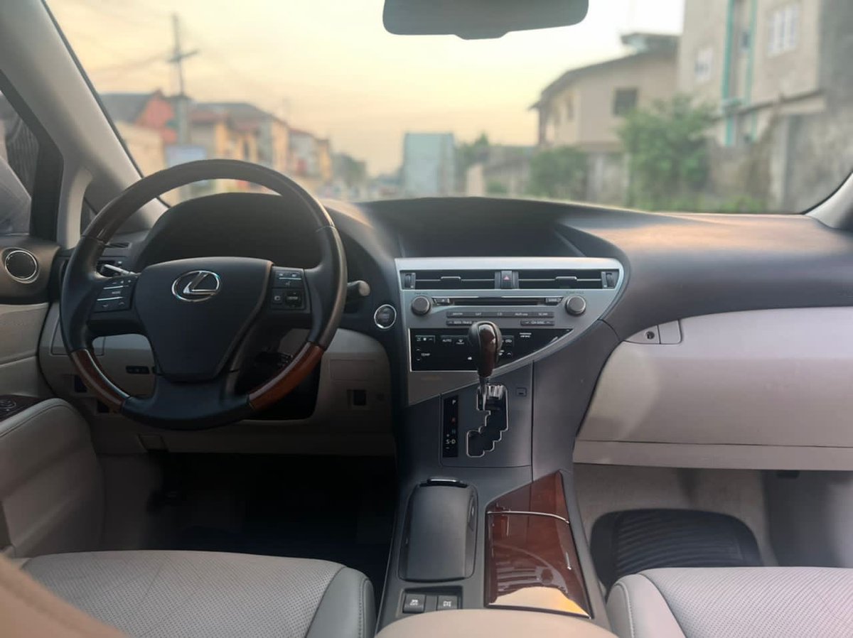 OgunbajoP's tweet photo. 2010 Lexus RX 350
Available for sale
you can contact me on this number
08025044914 https://t.co/8ju1RubFos