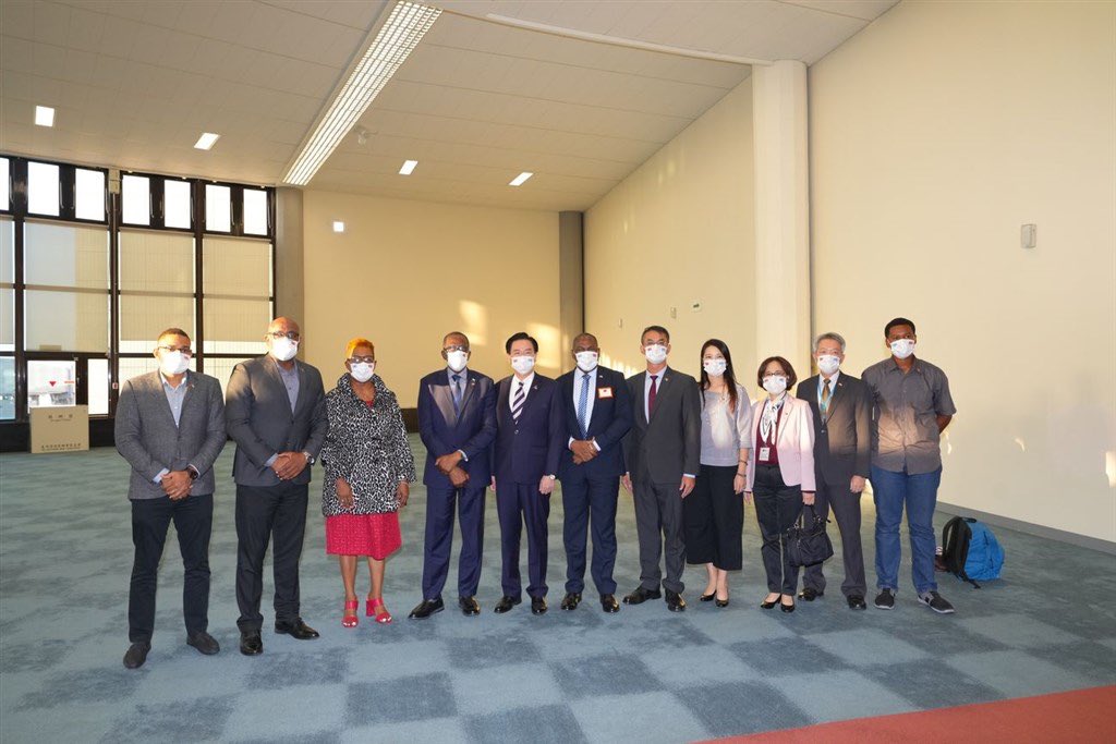 Taipei, Visiting St Lucian Prime Minister Pierre on Monday said he is looking forward to a successful visit to Taiwan to further strengthen the friendship and bonds b/n the two countries in his first official state visit to Taiwan.
#Caribbean 

Read more: thecaribbeanalert.com/st-lucian-pm-a…