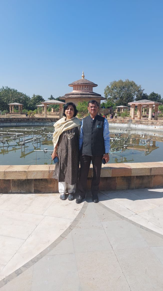 sadhnash's tweet photo. Glimpses of visit to #Ramtek #khindsilake #Ramdham #KalidasSmarak #Deekshabhoomi and #gadhmandir near #Nagpur. @navnirmiti https://t.co/9rKDj6XvhU