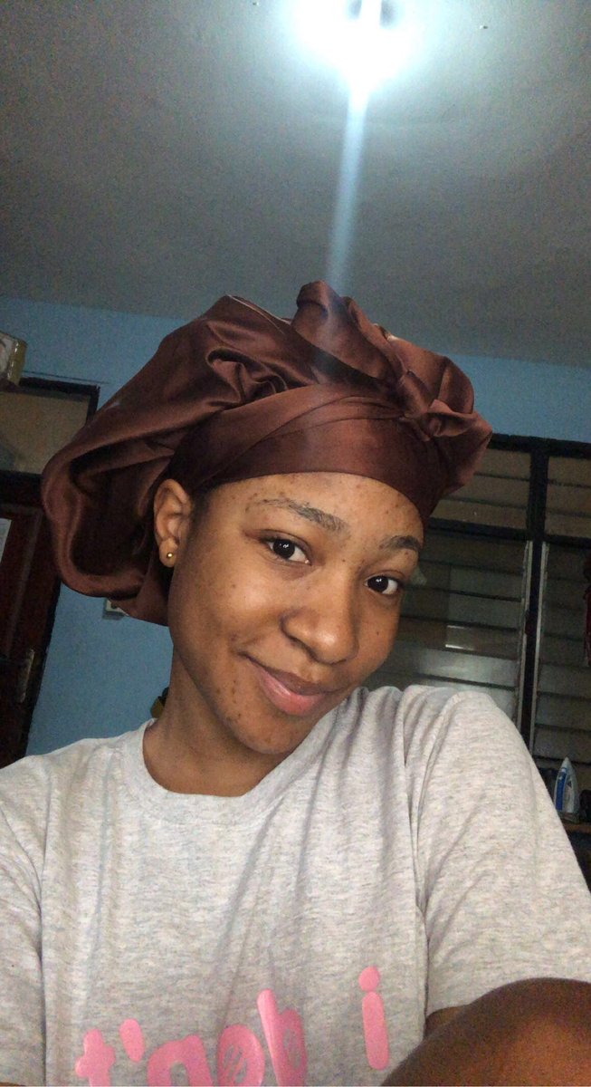 akosua_amoabea's tweet photo. Enjoy your week baby dragons ❤️❤️❤️ https://t.co/ZDaVKeEwcI