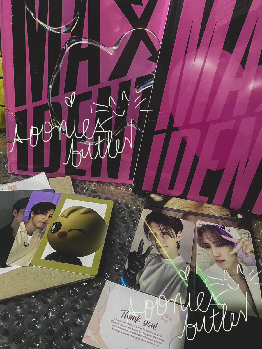 sooniesbutler's tweet photo. hello @seungsbns! received my standard ver albums & withmuu jilix! thank you for hosting this go & for packing it well! love the freebies too 💕 #cosmo_feedbacks https://t.co/4qsga4D11H