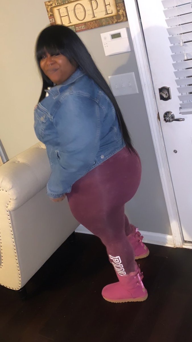 Thick bitch. All natural, no ass shots 🫶🏾 #bbwlovers #bbwts #bbwtrans #translovers #bootyalert 😂