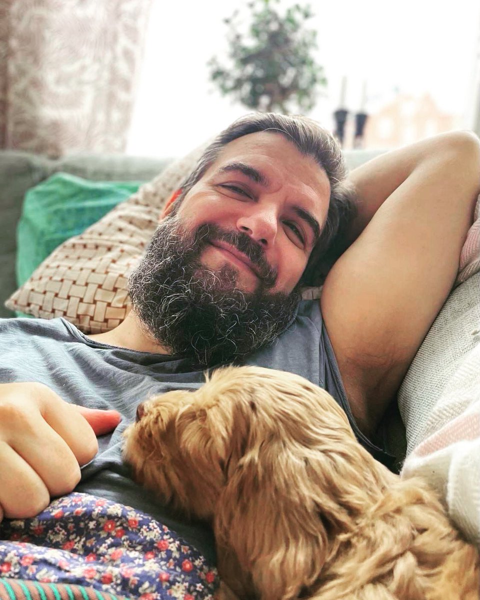 The_GrumpyBeard's tweet image. Morning! I’m doing little better but still not good enough so waiting on doctor to call. He is still worried over my cough and I get a rise in temperature every night. Let’s just smile and say Fuck Cancer and after we said it, laugh out loud😂Have a great MondayJay😂#FuckCancer