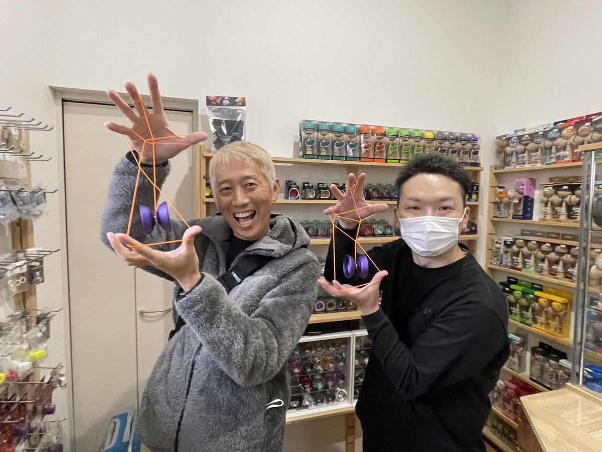 NMeizin's tweet photo. 20年ぶりの北海道、EZONE・美味しい物・観光と満喫出来ました。又、遊びに来ます。サポートして下さった皆さん有り難うございました。#EZON #YOYO SPACE AS #北海道#中村名人 #ハイパーヨーヨー
#ヨーヨー https://t.co/qzCYQ94vvX