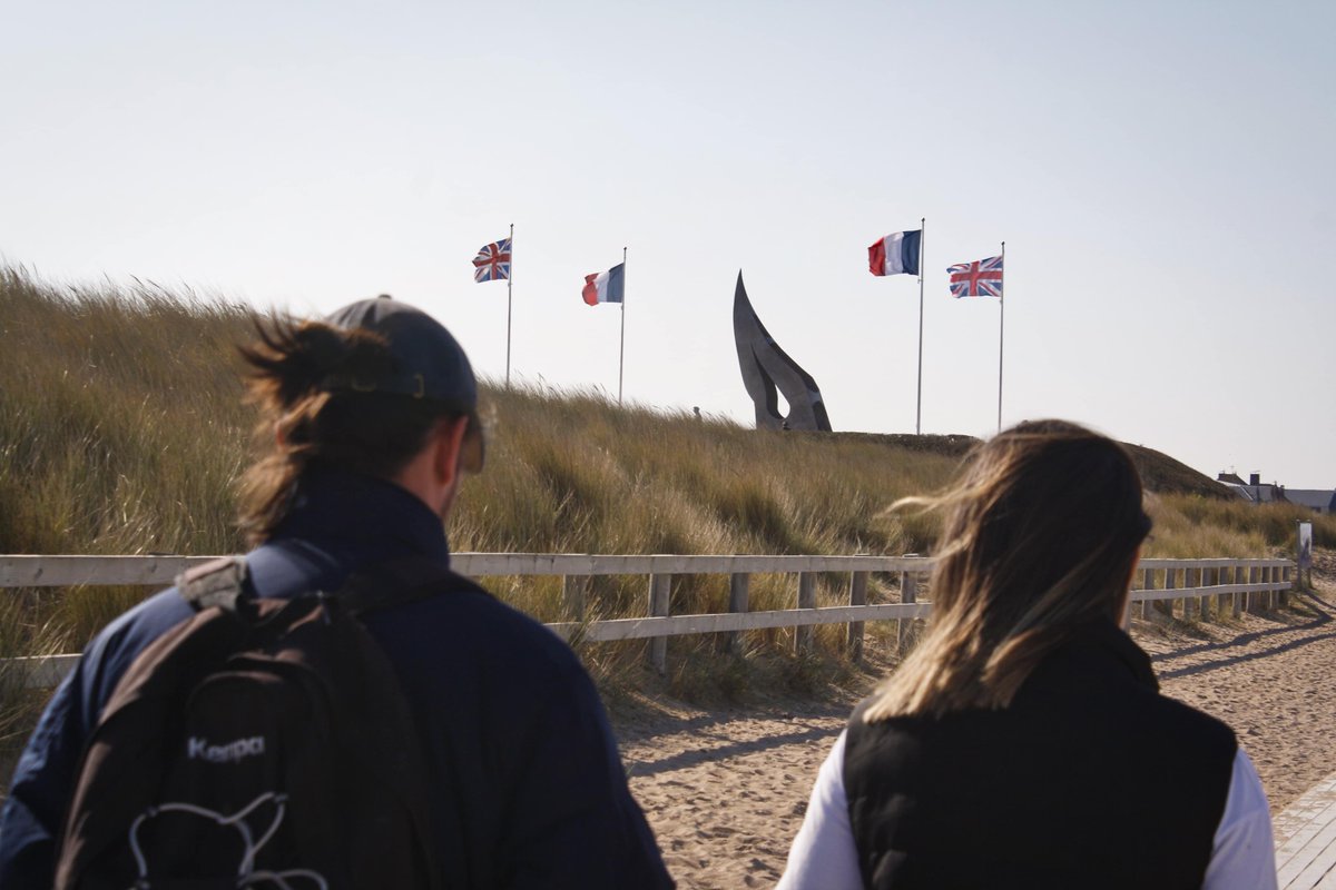 Serial Pix tweet media