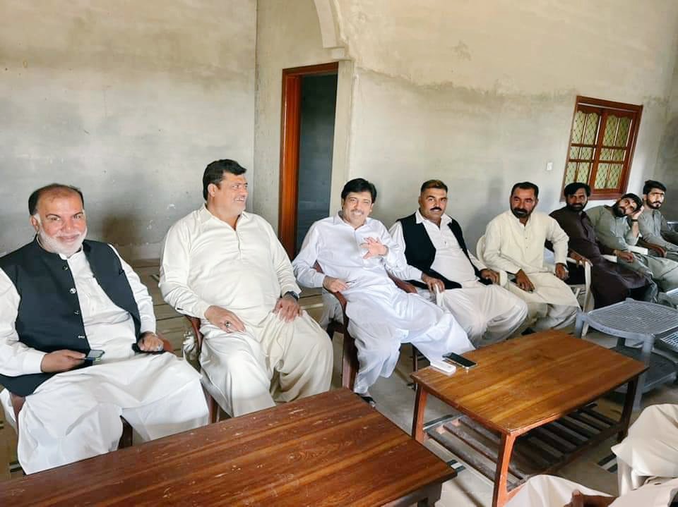 imdad_61's tweet photo. امداد علی پتافی ایم پی اے &amp; سابق صوبائی وزیر نے اپنے حلقے میں مختلف برادریوں کی دعوت میں شرکت کی ..!
#ps61
@ImdadAliPitafi
@PitafiFawad https://t.co/IDpSxdjBeg https://t.co/sQG6oiQNEp
