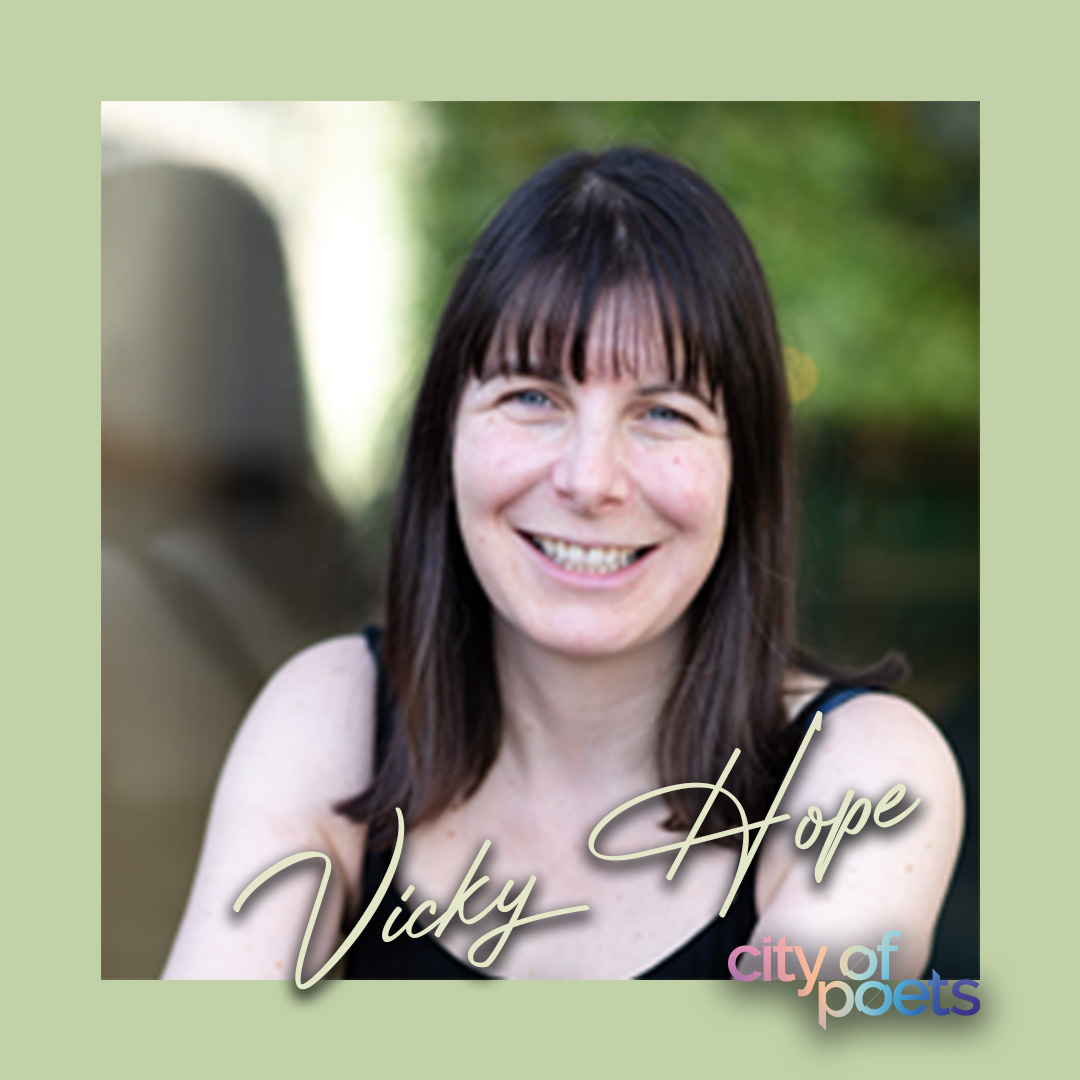 City_of_Poets's tweet photo. Did you like last Sunday's Poem? ⭐
Our featured poet is VIcky Hope. A self-confessed 'closet poet', Vicky enjoys dabbling with words and her writing often evolves during meditation retreats and time in nature.

Read her full bio on our website - https://t.co/2g7zfqN61a https://t.co/dJd2htP4YQ