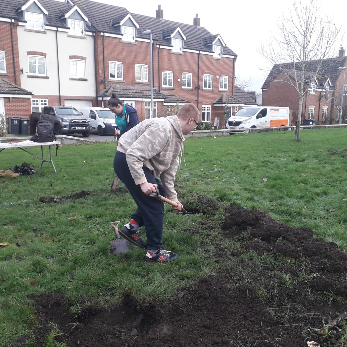 fruitnutvillage's tweet photo. Work begins at #SouthernDrive #ForestGarden #Monyhull #DruidsHeath https://t.co/1NnanuMVbJ