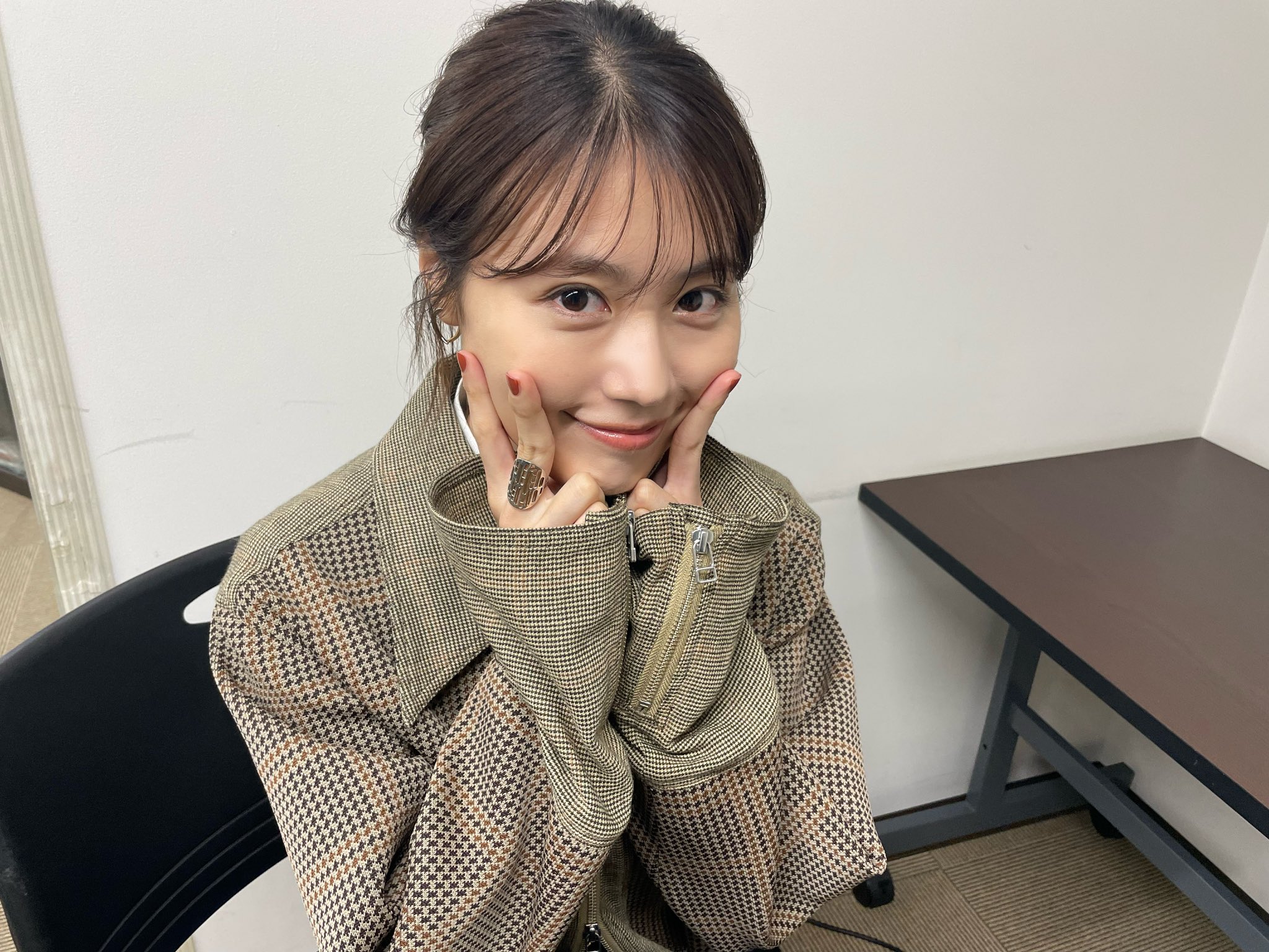 PLST - これであなたも有村架純に大変身！！生まれ変わるなら私は有村架純になりたい！ PLST これであなたも有村架純に大変身！！生まれ変わるなら私は有村架純になりたい！ -