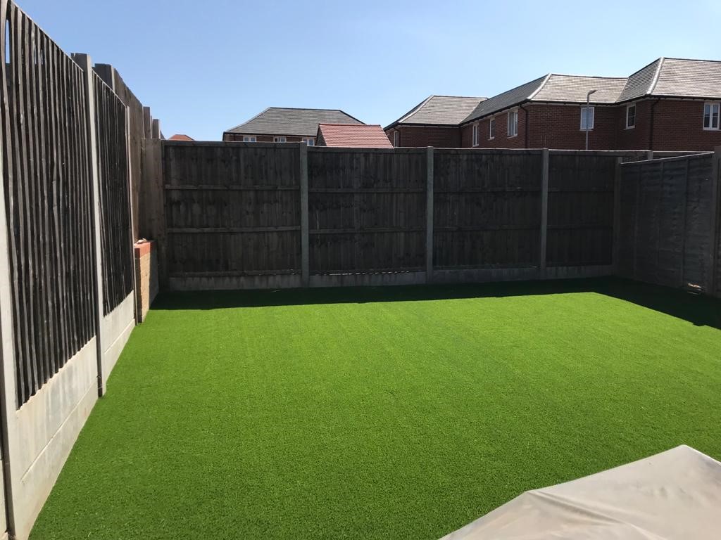 Supreme Lawns tweet media