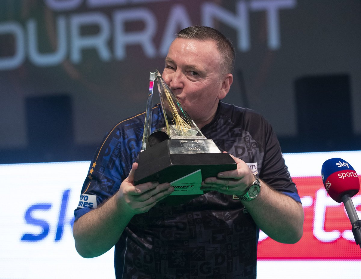 Well that’s it I’m no longer a professional dart player 

Part relief part incredible disappointment 

Thank you <a href="/TargetDarts/">Target Darts</a> @UltiWindowsNE <a href="/SMC_Flooring/">Sheila Mays Carpets</a> for loyalty in the highs and lows 

New chapter in my life starts today