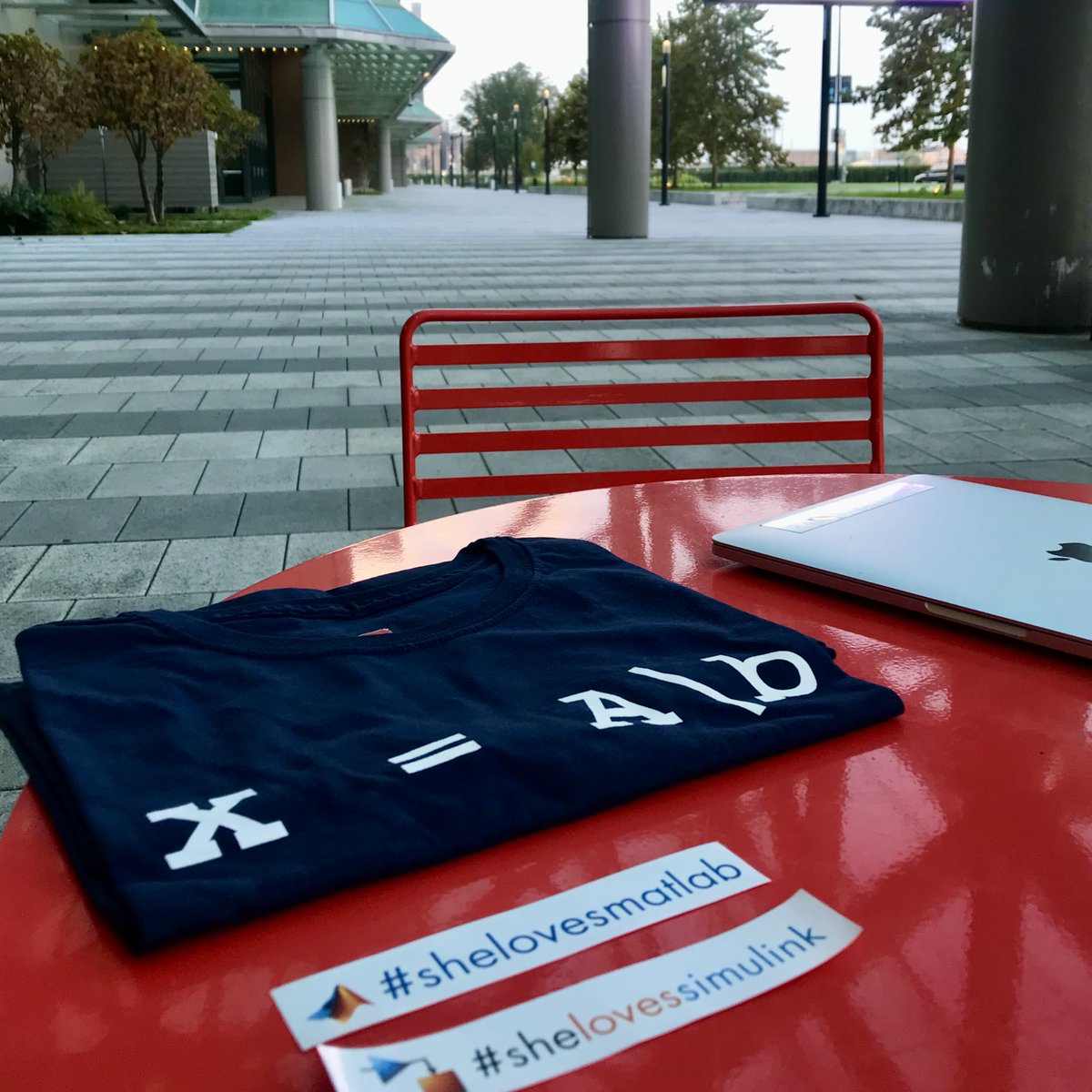 Anoush Najarian Անուշ Նաջարյան tweet media