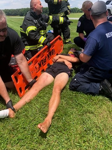 thejimmymackey's tweet photo. Back in 2018, I got into an ATV accident. Doctors said I'd be lucky to walk again.

4 years later: 

- Pain-free
- Best shape of my life
- Zero movement limitations

Here are 6 dead-simple movements for improving hip mobility and getting rid of low-back pain: https://t.co/AoTgLkJOCw