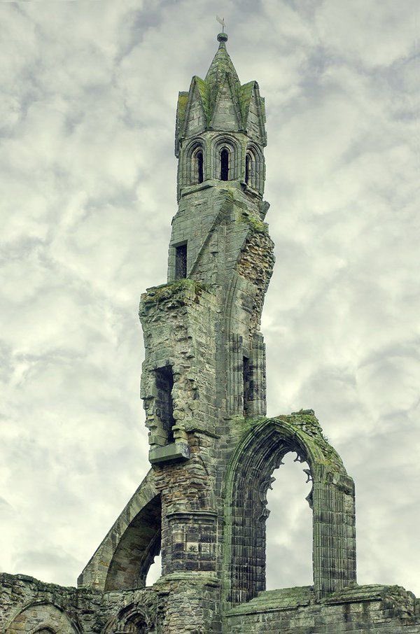 ArchitectureTud's tweet photo. St Andrews Cathedral, Scotland 🏴󠁧󠁢󠁳󠁣󠁴󠁿 🇬🇧 https://t.co/9rwMnEYelH