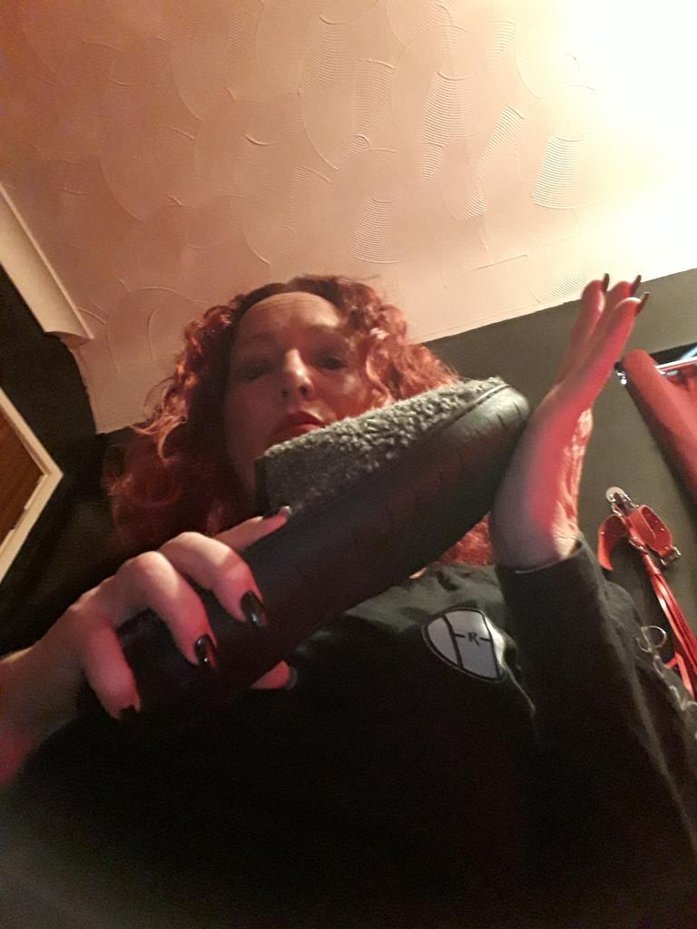 elaina_mistress's tweet photo. You've been very #naughty and now its time for the #slipper 
#spank #CP #punishment https://t.co/wTRkU07C3J