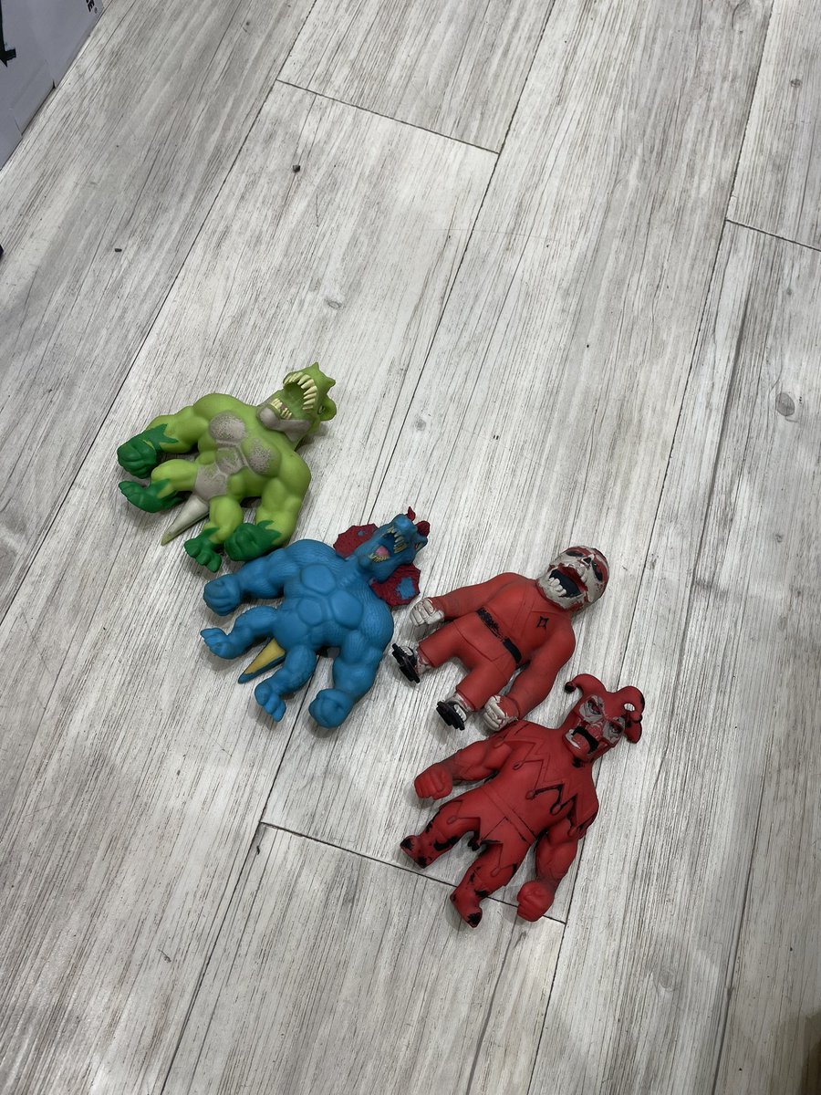 BoroczkiKaroly's tweet photo. #monsterflex 🤣🤣🤣 https://t.co/HY5eUS53Qg