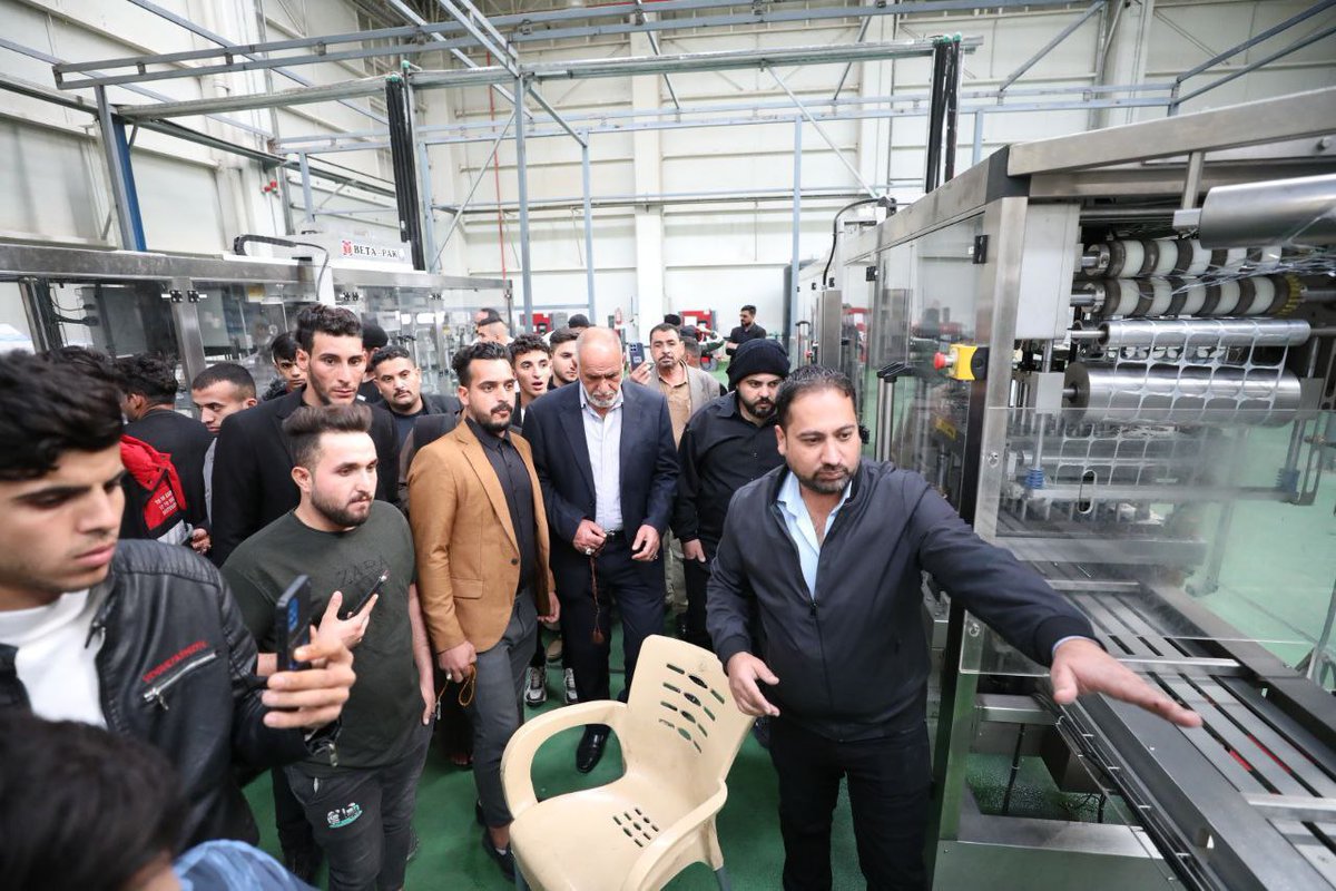 eshtarbableon's tweet photo. بالصور:  ضمن البرنامج الأسبوعي،،
فرقة العباس القتالية تنظم جولة لمتطوعي الفرقة في بغداد على مشاريع القطاع الزراعي والصناعي في كربلاء المقدسة التابعة إلى العتبة العباسية المقدسة. https://t.co/mZlEQYluaX