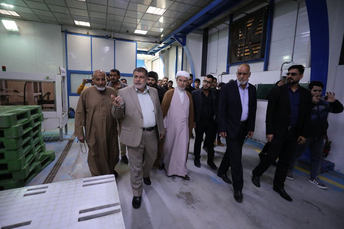 eshtarbableon's tweet photo. بالصور:  ضمن البرنامج الأسبوعي،،
فرقة العباس القتالية تنظم جولة لمتطوعي الفرقة في بغداد على مشاريع القطاع الزراعي والصناعي في كربلاء المقدسة التابعة إلى العتبة العباسية المقدسة. https://t.co/mZlEQYluaX
