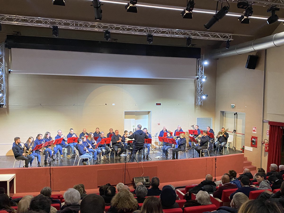 Banda di #Amatrice in onore di Santa Cecilia🎶🎶