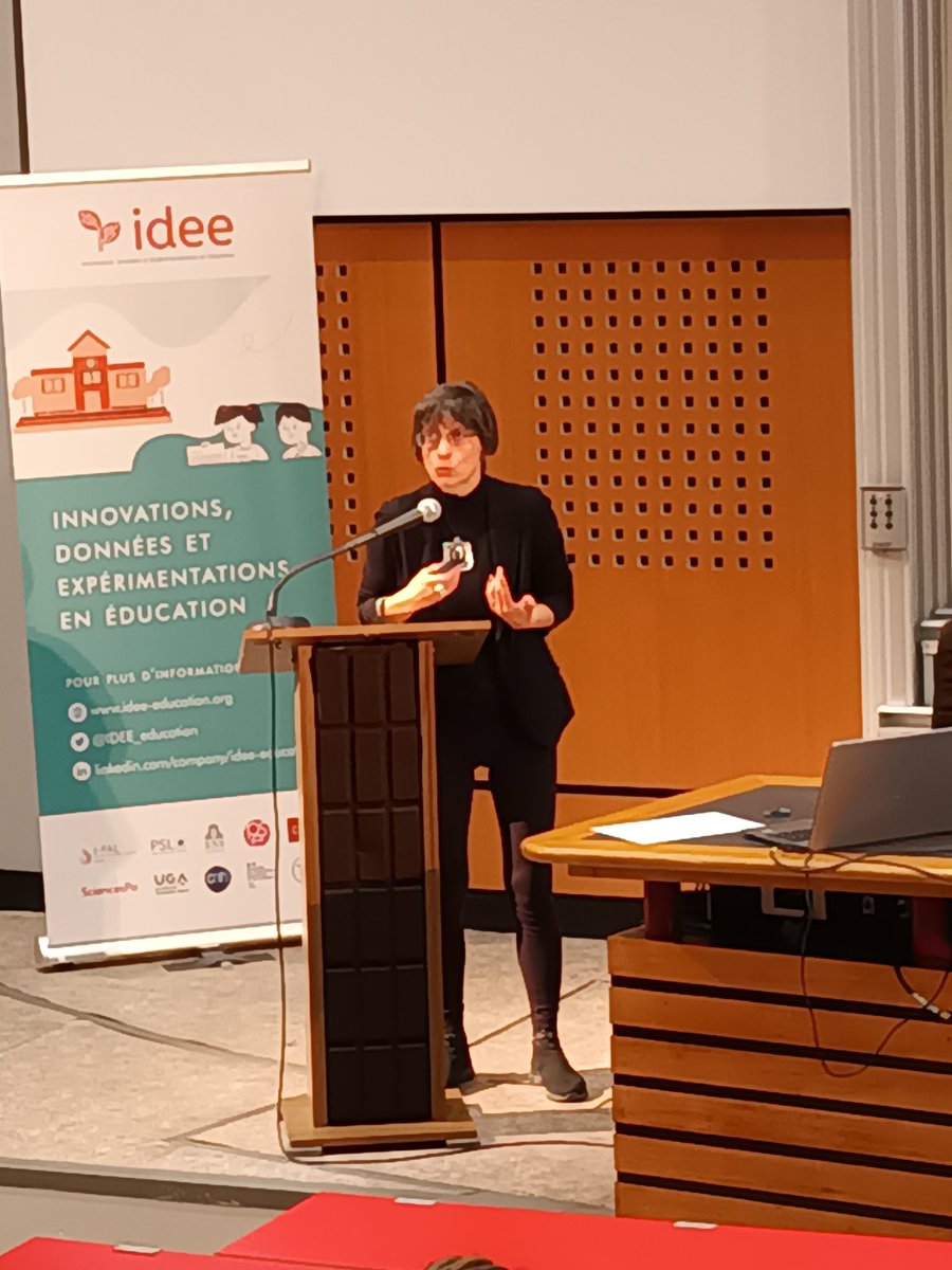 cardiedijon's tweet photo. Elena Pasquinelli (chercheuse en Philosophie et en sciences cognitives associée à @ENS_ParisSaclay membre de @Fondation_Lamap) aborde le rÎle du CSEN (conseil scientifique de l'éducation Nationale) https://t.co/YLCvKsx8Cl
@IDEE_Education #ProgrammeIDEE @education_gouv https://t.co/ZWslBJ4w9n