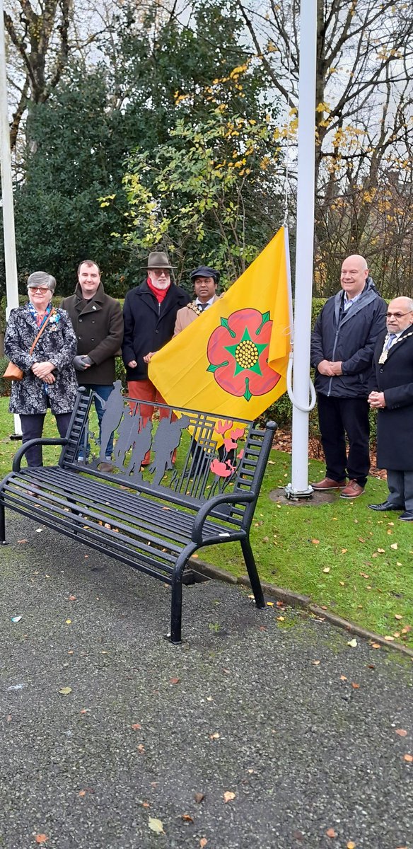 JEMsoc's tweet photo. Yesterday #LancashireDay proclamations made, flagrsising scores: @AndrewH80369020 1, @astarmaniac 2, @RochdaleMayor 2, @JEMsoc 3; @littleboroughlo with @Tom_Besford , Milnrow & @HareHillHouseLB @FOHarehillPark; historic 1st for King Charles lll, #DukeofLancaster 🌹 🌹 🌹 https://t.co/pDP6B8kzlu
